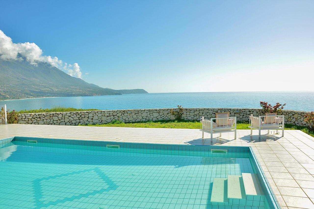 Seafront Villa Kefaloniaprivatevillas Trapezaki  Bagian luar foto