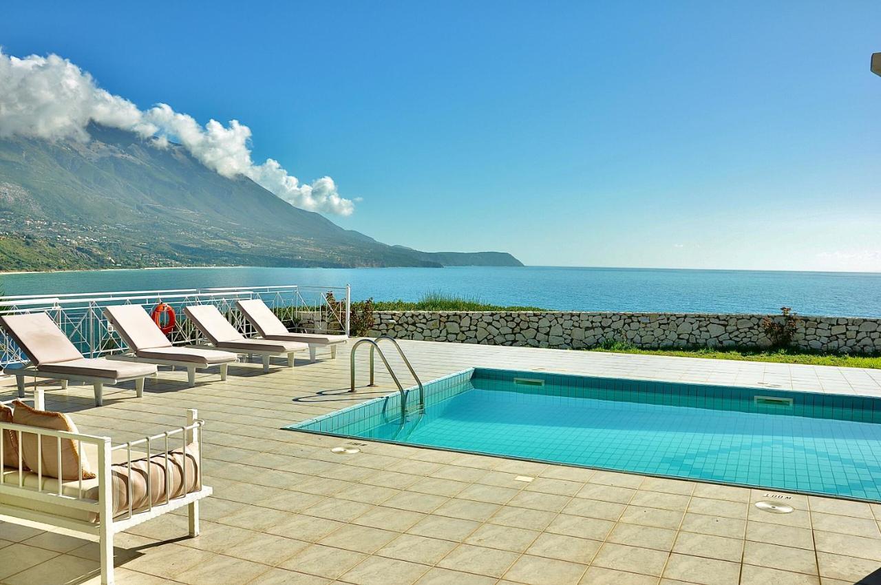 Seafront Villa Kefaloniaprivatevillas Trapezaki  Bagian luar foto